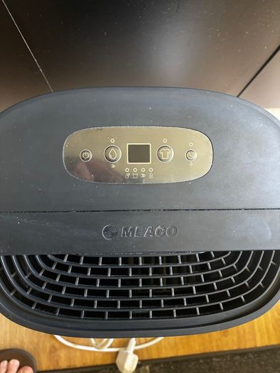 MEACO  Arete One 10L Dehumidifier & Air Purifier