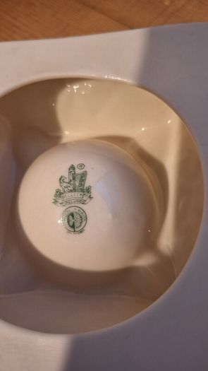 Beleek Thorn Pattern Ashtray