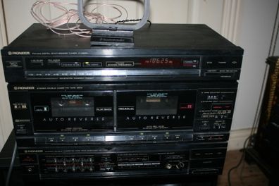 PIONIER DC - X88Z (cassettes do not work -Amp. and Tuner work well)
