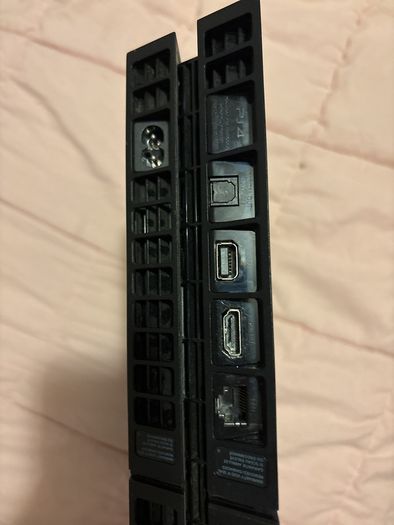 PlayStation 4 - Used