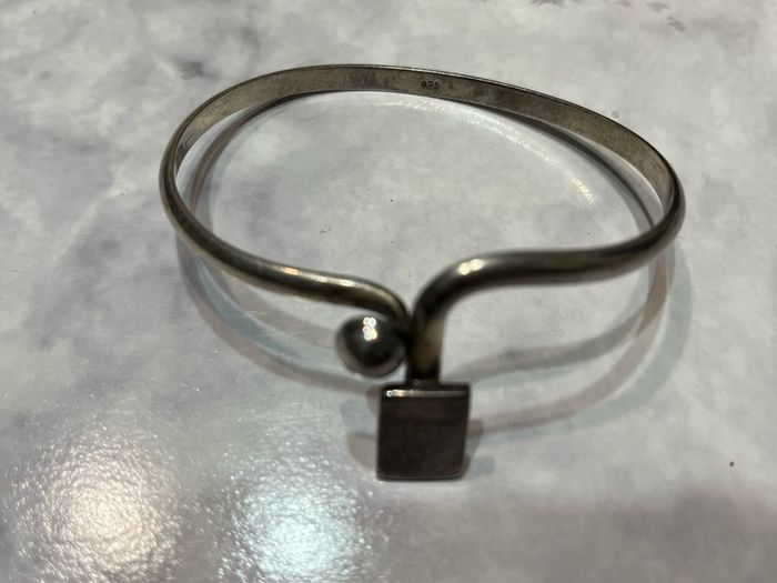 sterling silver bangle