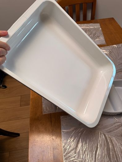 Ceramic baking trays