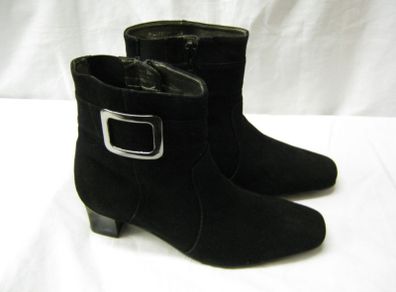 New Van Dal Black Suede Boots