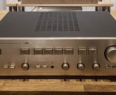 Luxman A-377 integrated stereo amplifier hifi High End