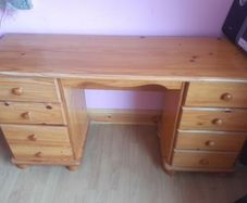 Chest of drawers study desk