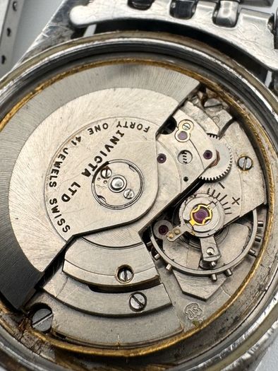 INVICTA automatic (Need service)