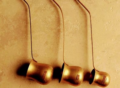 Brass and copper measuring set