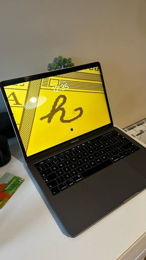 MacBook Pro 13" 2019