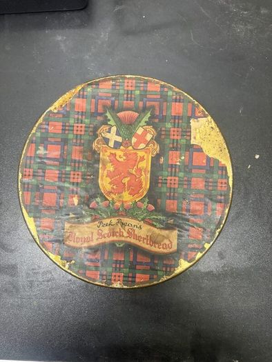 Vintage Peek Freans Royal Scotch Shortbread Tartan Tin