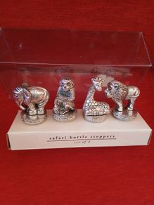 Bottle Stoppers Safari