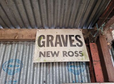 Graves old enamel sign