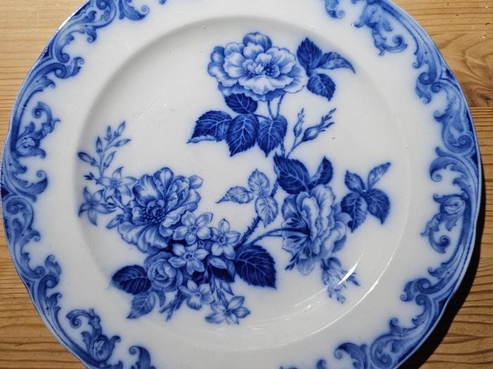 Rare Antique C1887 Wedgwood Flow Blue "Rose and Jessamine" Plate