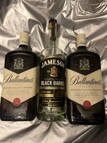 Drumshanbo Gunpowder Irish Gin Jameson black barrel whisky Ballantines Teeling whiskey empty Bottle