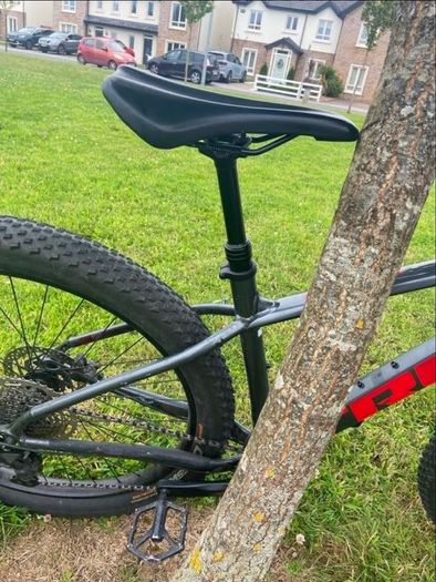 TREK roscoe 6 mountain bike
