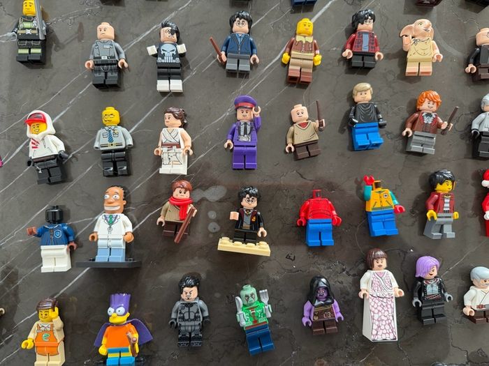 lego mini figures