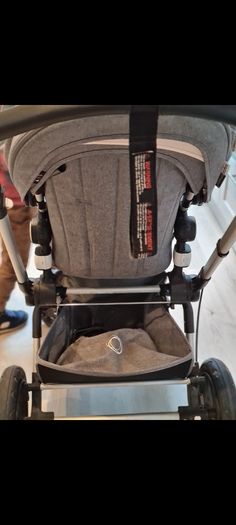 Bugaboo Cameleon3 Classic Complete Pram, Pushchair and maxicosy carseat & isofix Grey Melange