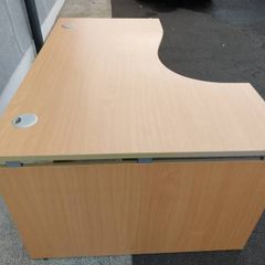 Corner Desk with locker