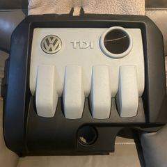 VW 2.0 TDI Engine Cover