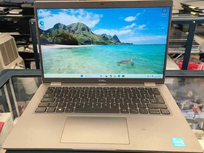 Dell Latitude Laptop 14 inch 5430 8GB RAM 500GB NVMe Intel i5-1245U (12th Gen) Windows 11 Pro (SALE PRICE)