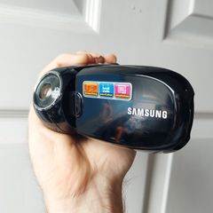 Samsung SMX-C20 Retro Y2K Camcorder Video Camera