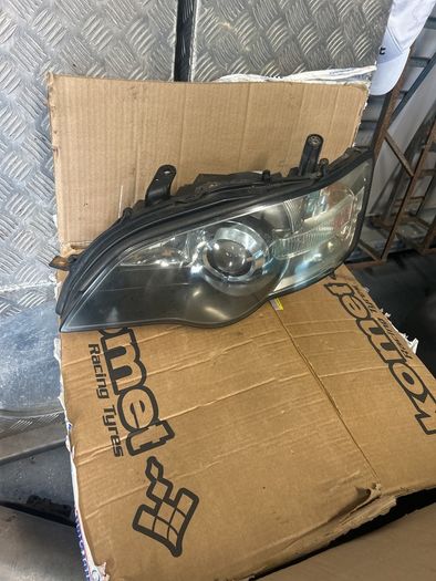 subaru legacy headlights pair