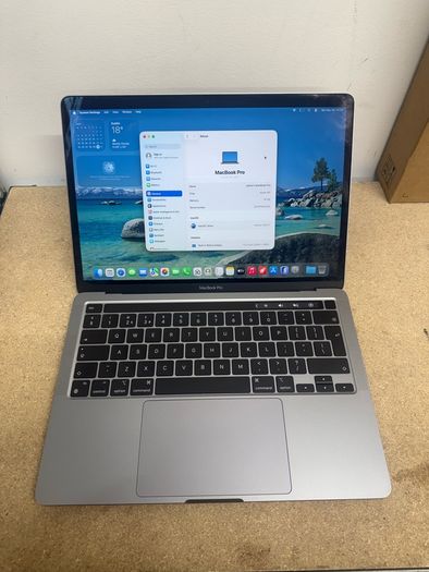 Apple Macbook Pro 13.3"-M2-16GB RAM-500GB SSD-Excellent Condition