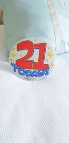 21st Birthday Badge (large)
