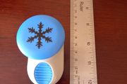 Snow flake paper punch