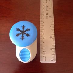 Snow flake paper punch