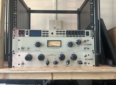 Studio Outboard