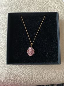 9 Carat Yellow Gold Chain/Pendant with Pink CZ/Diamonds