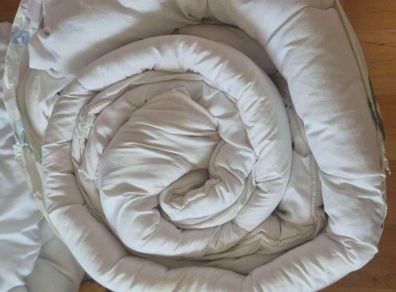 2 duvets for free: 200x200 and 230x220