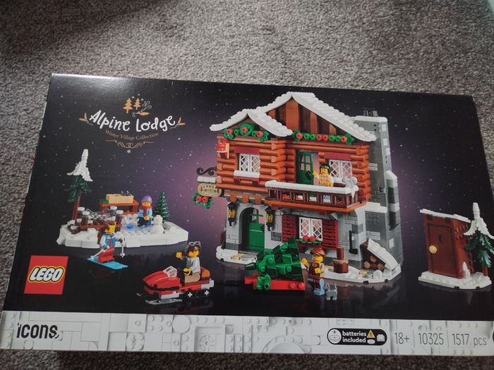 LEGO Christmas/ Winter Village Lodge