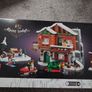 LEGO Christmas/ Winter Village Lodge Image 9
