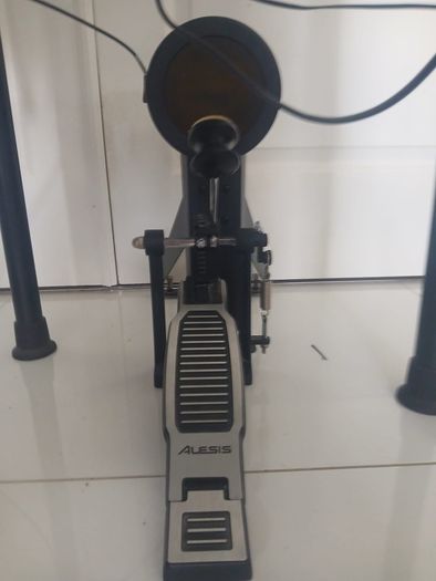 Alesis NITRO Drum Module (electric drumkit)