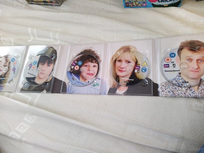 Complete Outnumbered Dvd Boxset