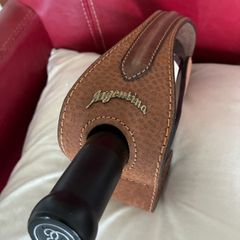 Leather Wine Bottle Holder /Caddy Carrier /Pourer