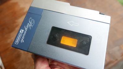 Vintage Working - Walkman TPS-L2 Playmate SC-668