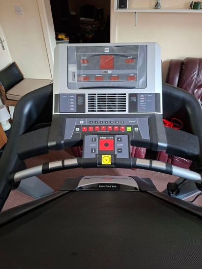 Quality Treadmill - BH F9R Dual