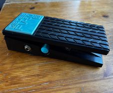 BOSS FV-50H (for Guitar)