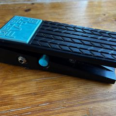 BOSS FV-50H (for Guitar)