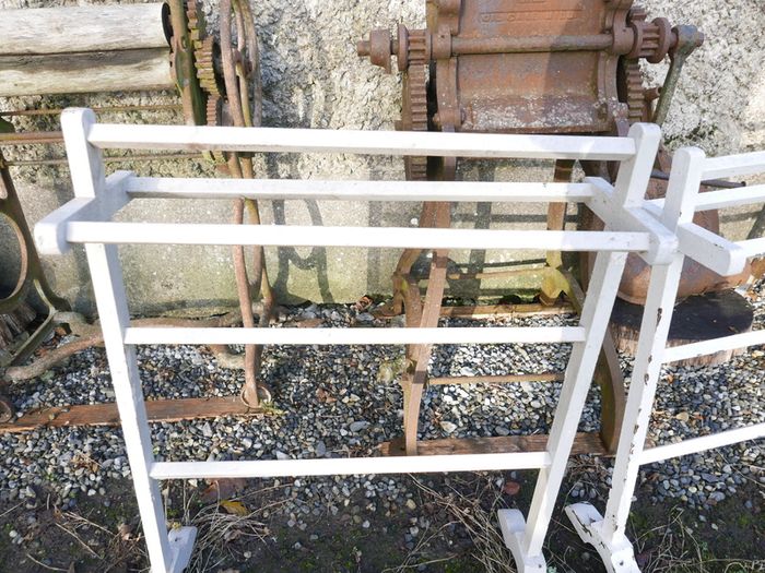 Vintage 19th Century White Painted Mahogany Towel Stand, C1880 (30 each)