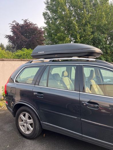 Volvo XC90 Roof Box and Roof Bars (Genuine Volvo)
