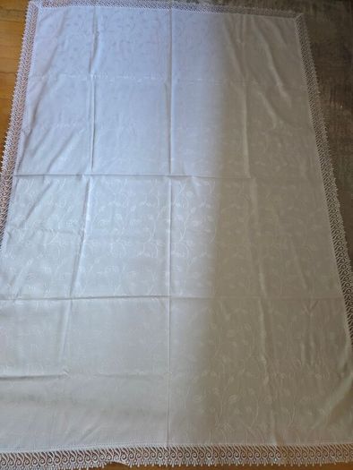 Tablecloth 220cm x 150cm