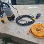 Titan 750w Mains Powered Dirty Water Pump & 10 meter Lay Flat 1.25 inch Hose Image 2