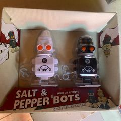 Robot Shakers