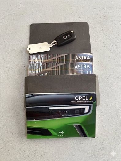 Opel Astra  1.5 2022