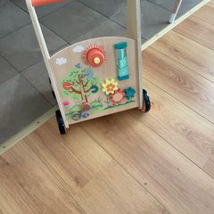 baby walker
