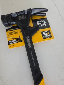 Dewalt hammer