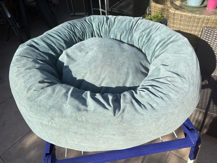 Dog Donut Bed Xl Size: 75cm (29.5")